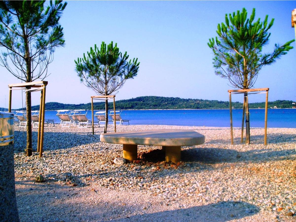 Zsa Zsa Holiday Home Srima Exteriér fotografie